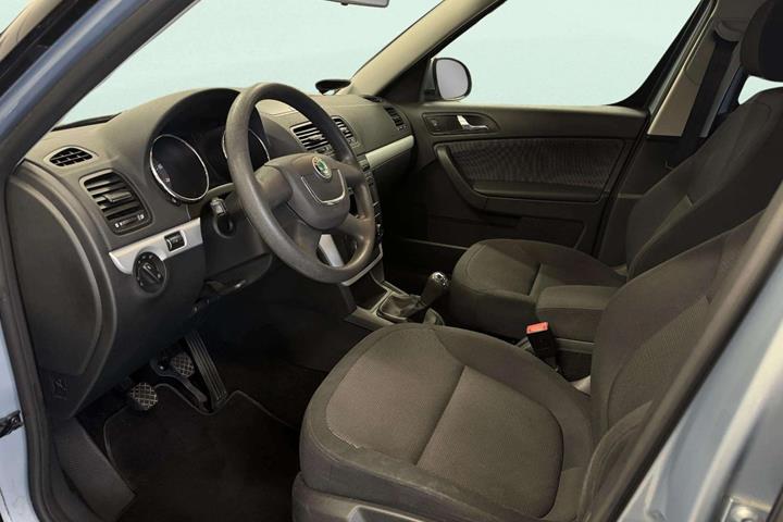 Blå Skoda Yeti fra 2010