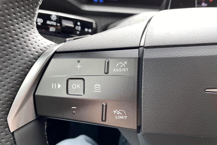 undefined Opel Grandland fra 2026