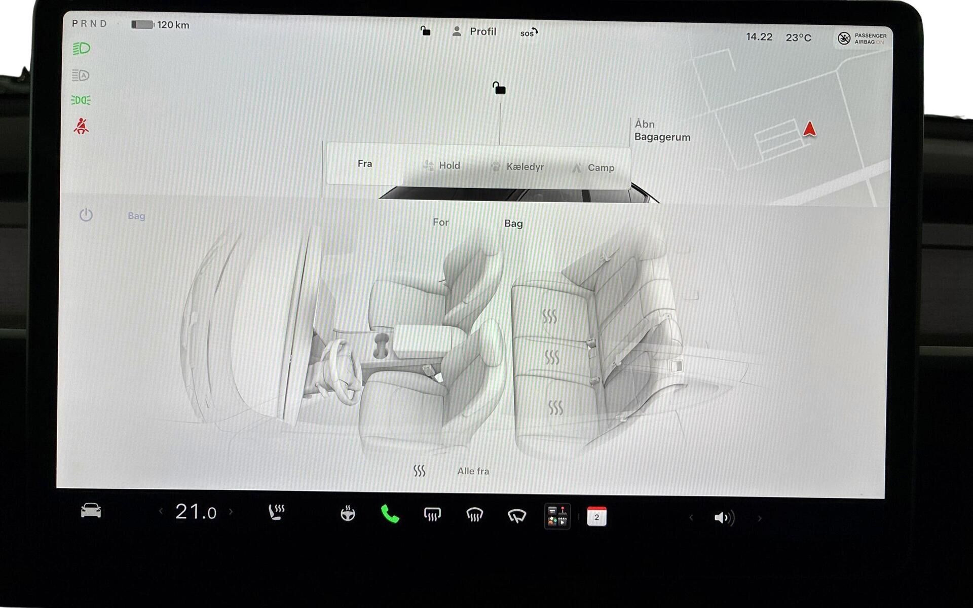Sort Tesla Model Y fra 2022