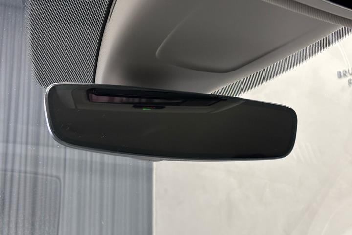 Sort Skoda Enyaq fra 2023