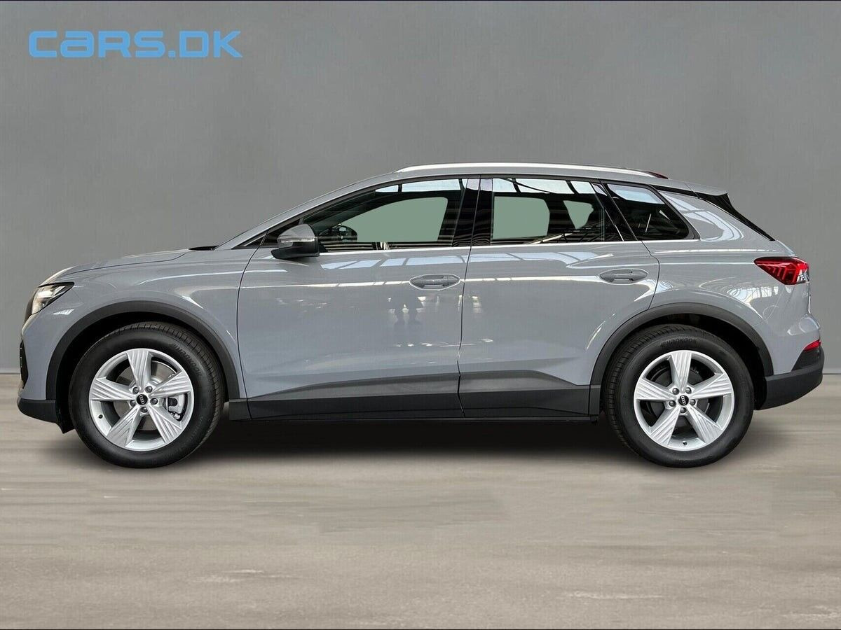 Grå Audi Q4 fra 2026