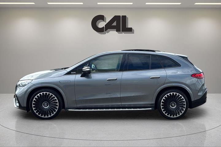 Grå Mercedes EQE 43 AMG fra 2024