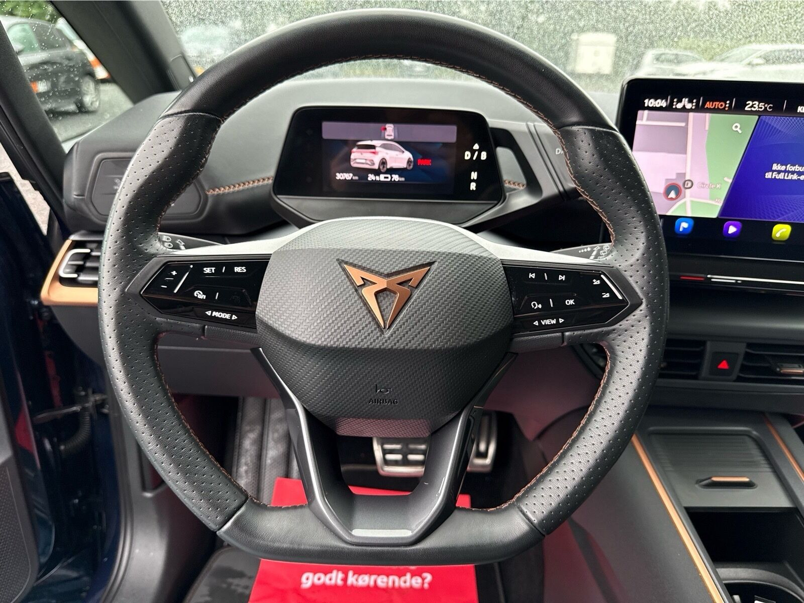 Blå Cupra Born fra 2024