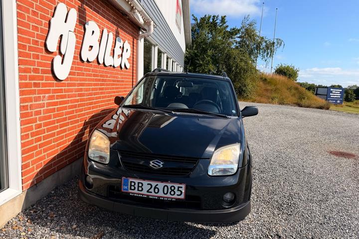 Sort Suzuki Ignis fra 2005