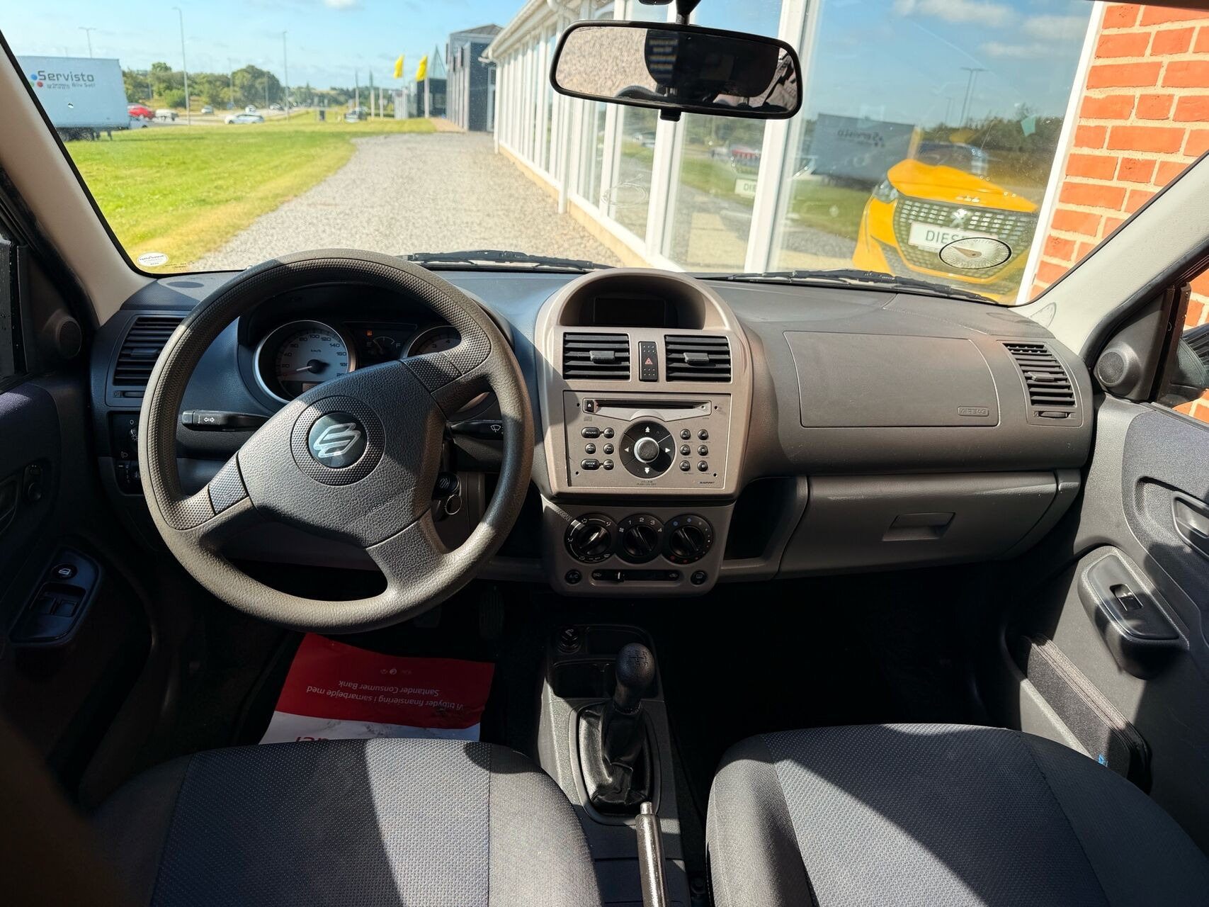 Sort Suzuki Ignis fra 2005