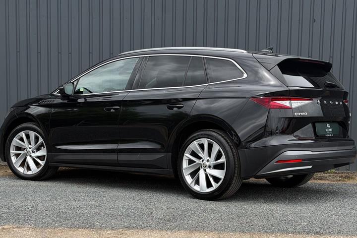 Sort Skoda Enyaq fra 2022