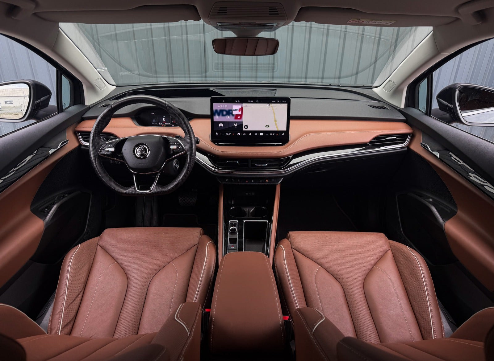 Sort Skoda Enyaq fra 2022