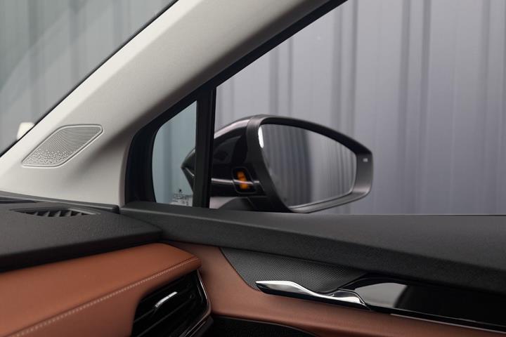 Sort Skoda Enyaq fra 2022
