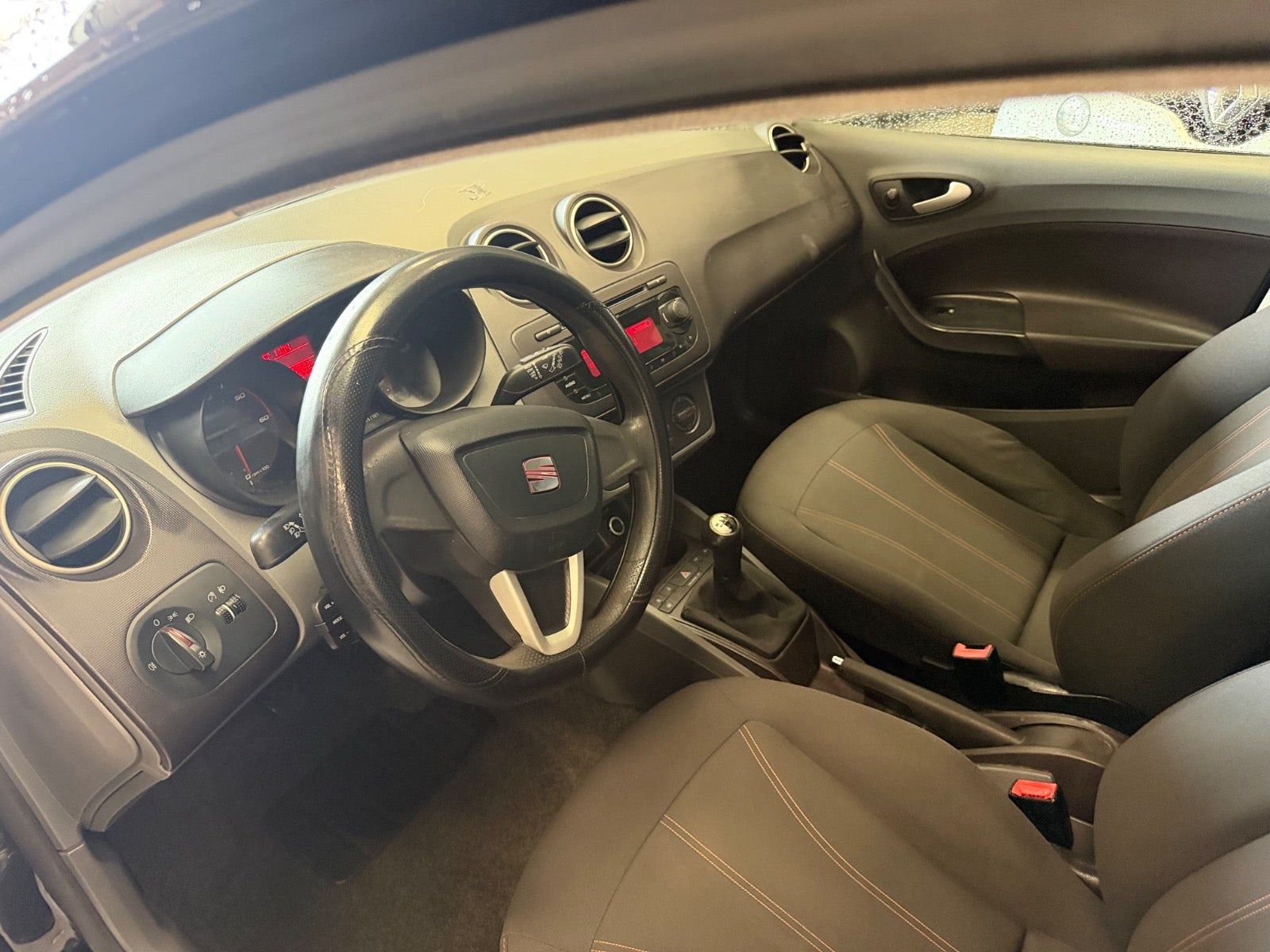 Sort Seat Ibiza fra 2011