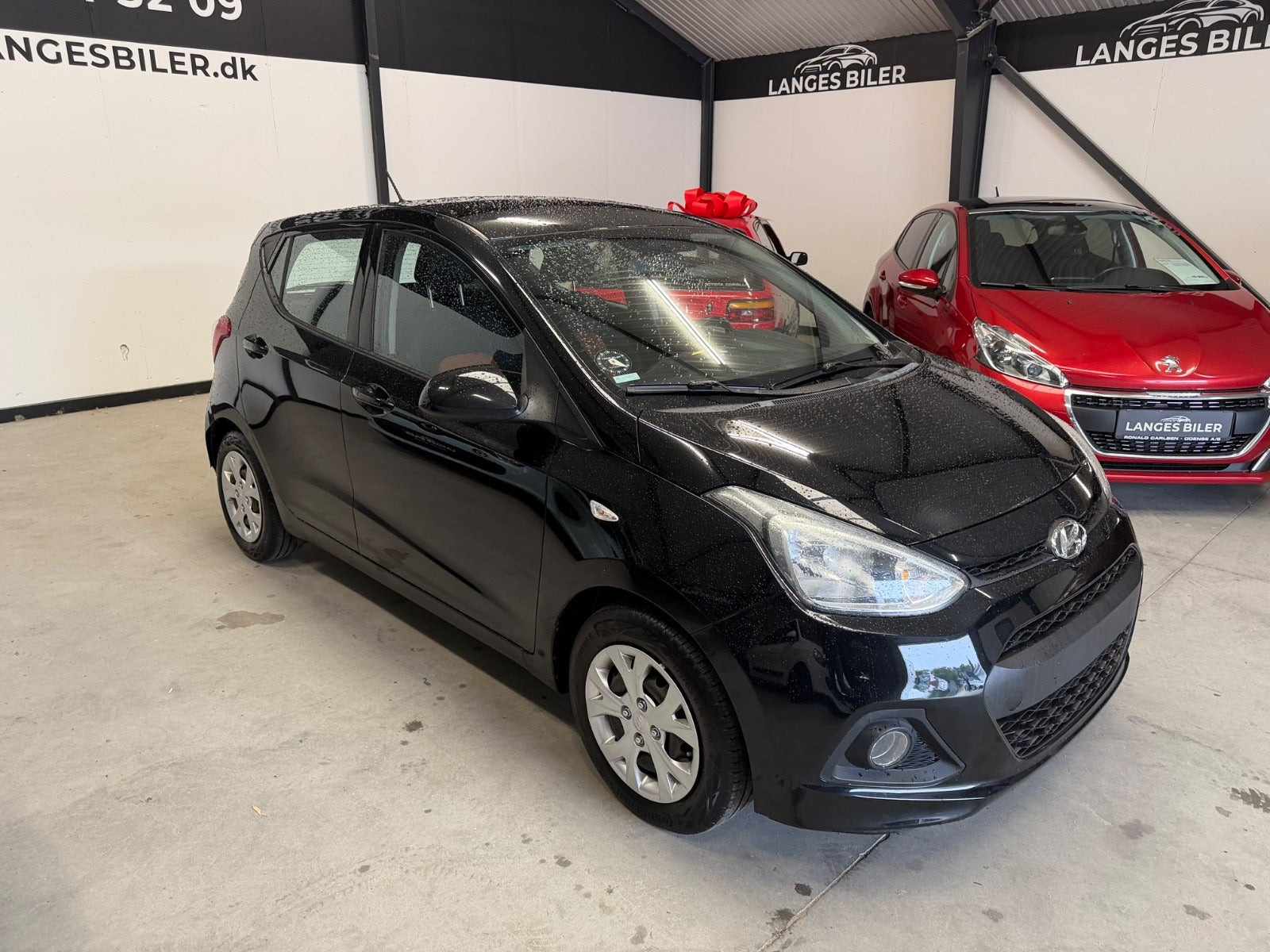 Sort Hyundai i10 fra 2014