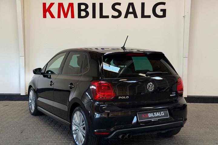 Sort VW Polo fra 2017
