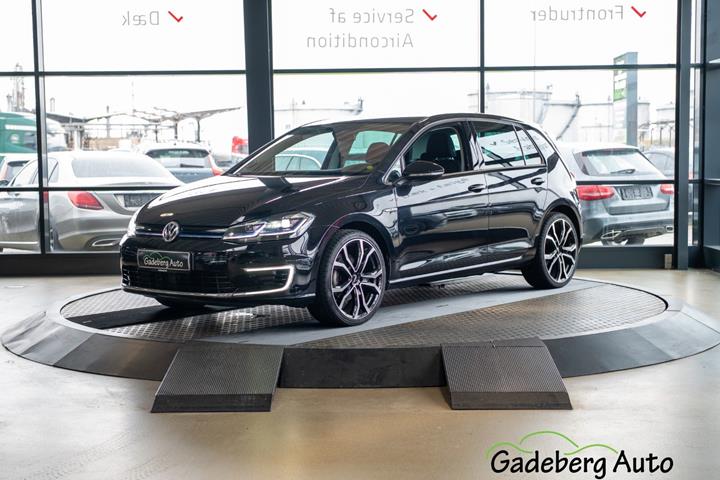 Sort VW e-Golf VII fra 2019