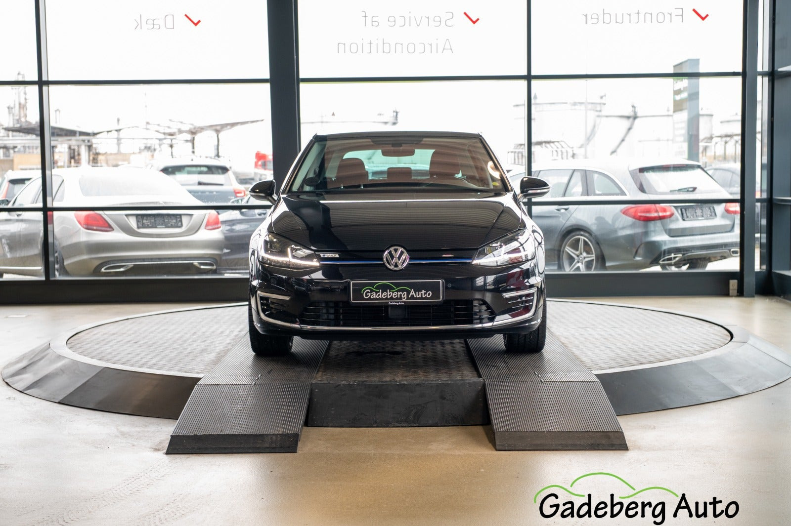 Sort VW e-Golf VII fra 2019
