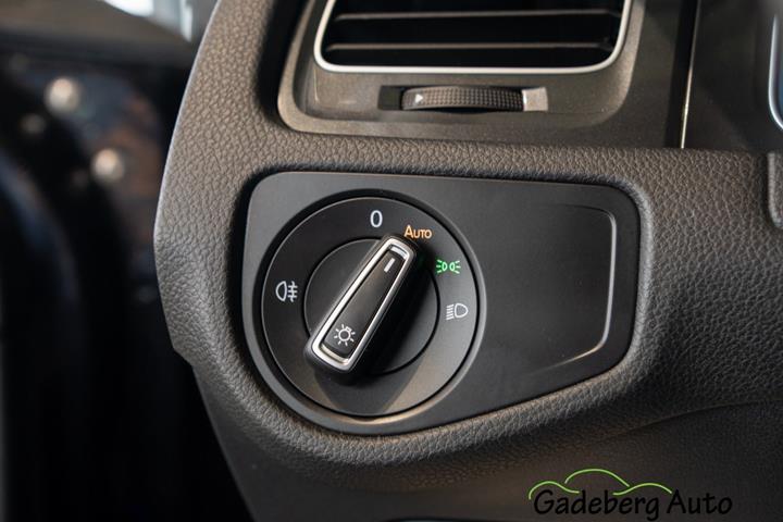 Sort VW e-Golf VII fra 2019