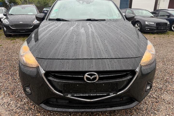 Sort Mazda 2 fra 2015