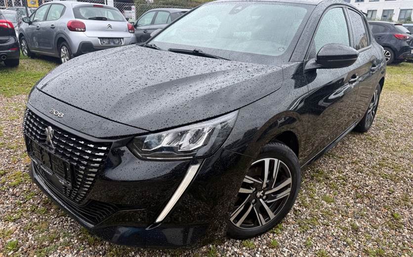 Peugeot 208 1,2 PureTech 100 Allure Sky