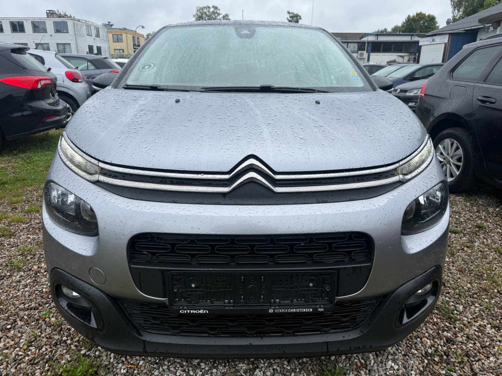 Grå Citroën C3 fra 2020