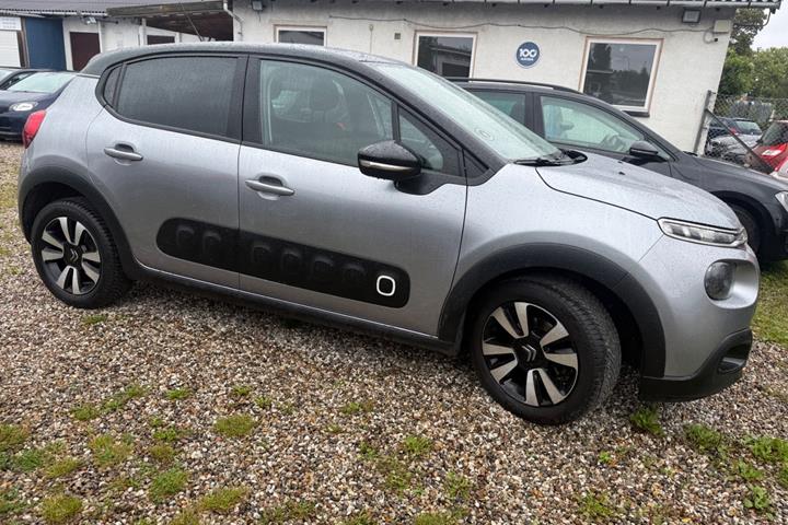 Grå Citroën C3 fra 2020