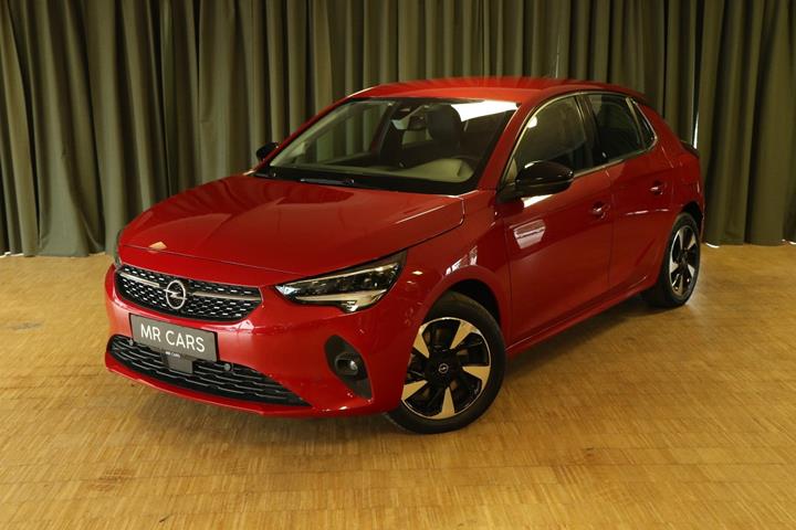 Rød Opel Corsa-e fra 2021