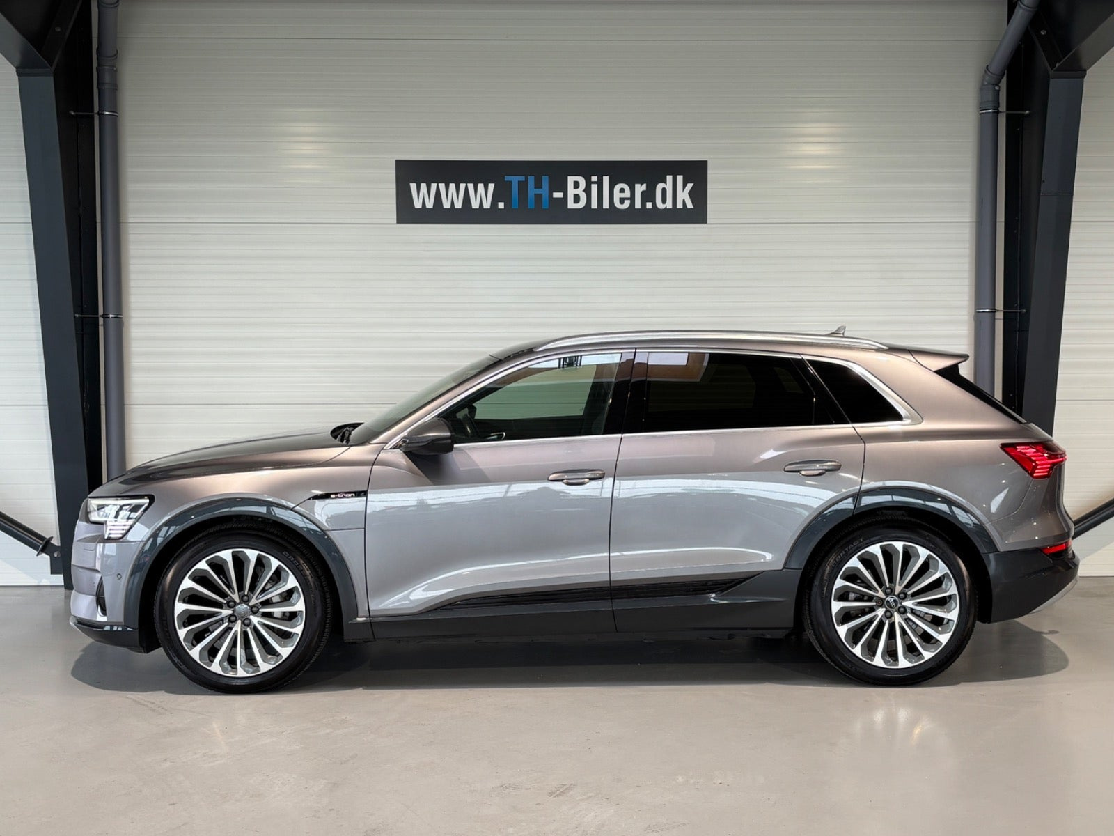 undefined Audi e-tron fra 2021