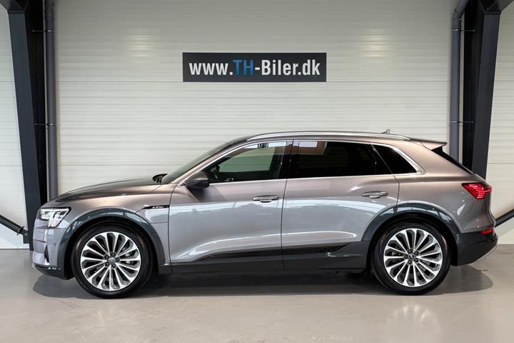 undefined Audi e-tron fra 2021