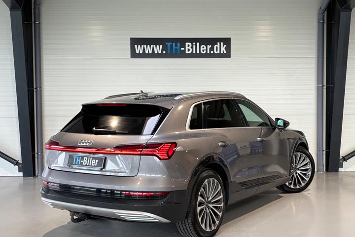 undefined Audi e-tron fra 2021