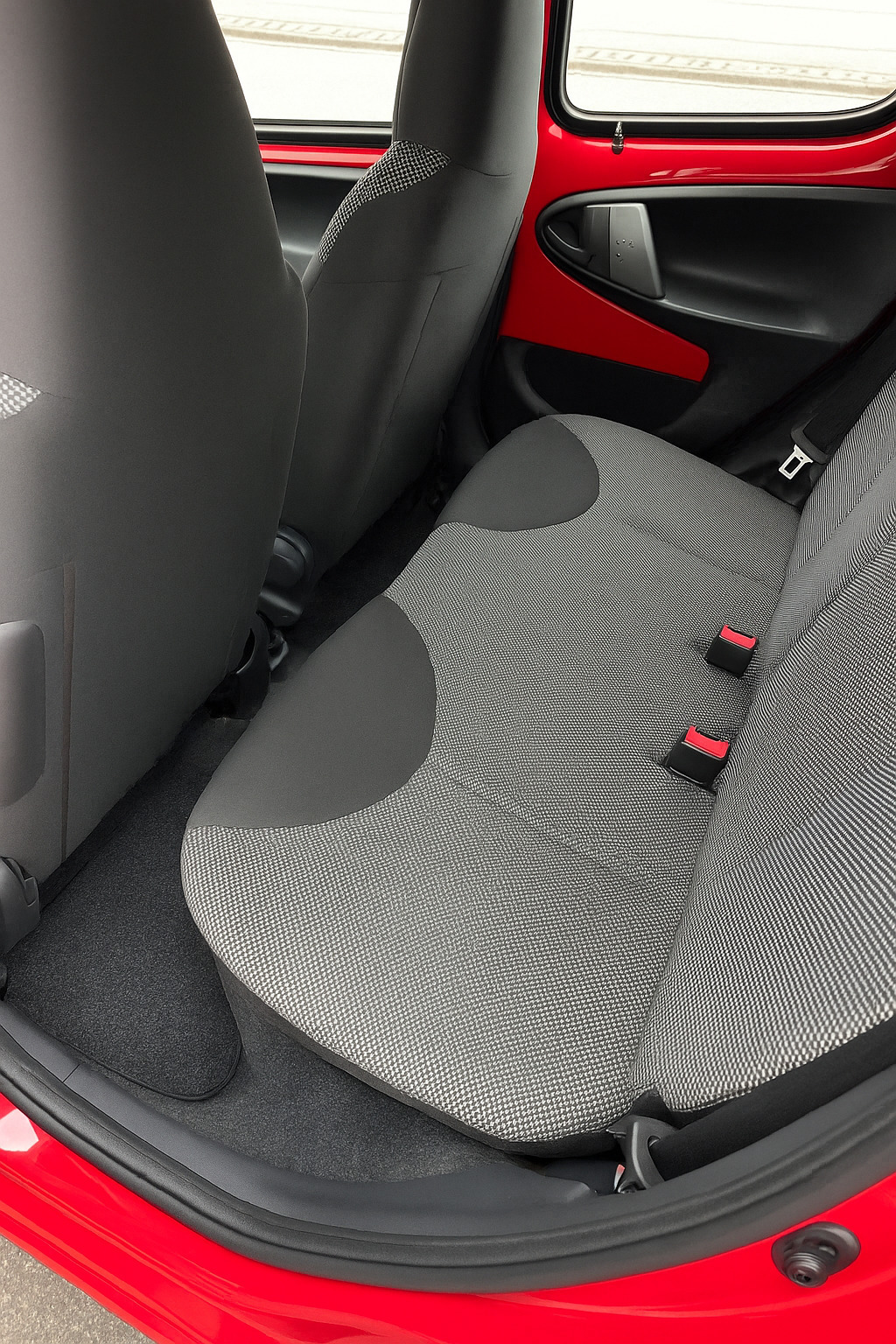 Grøn Toyota Aygo fra 2012