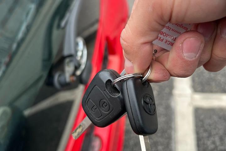 Grøn Toyota Aygo fra 2012