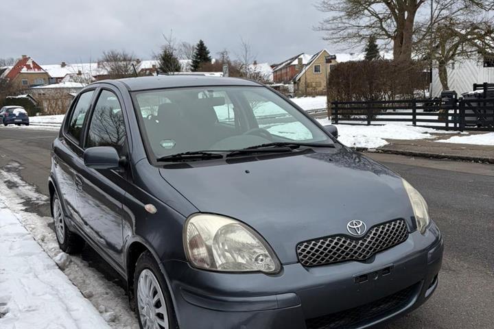 undefined Toyota Yaris fra 2004