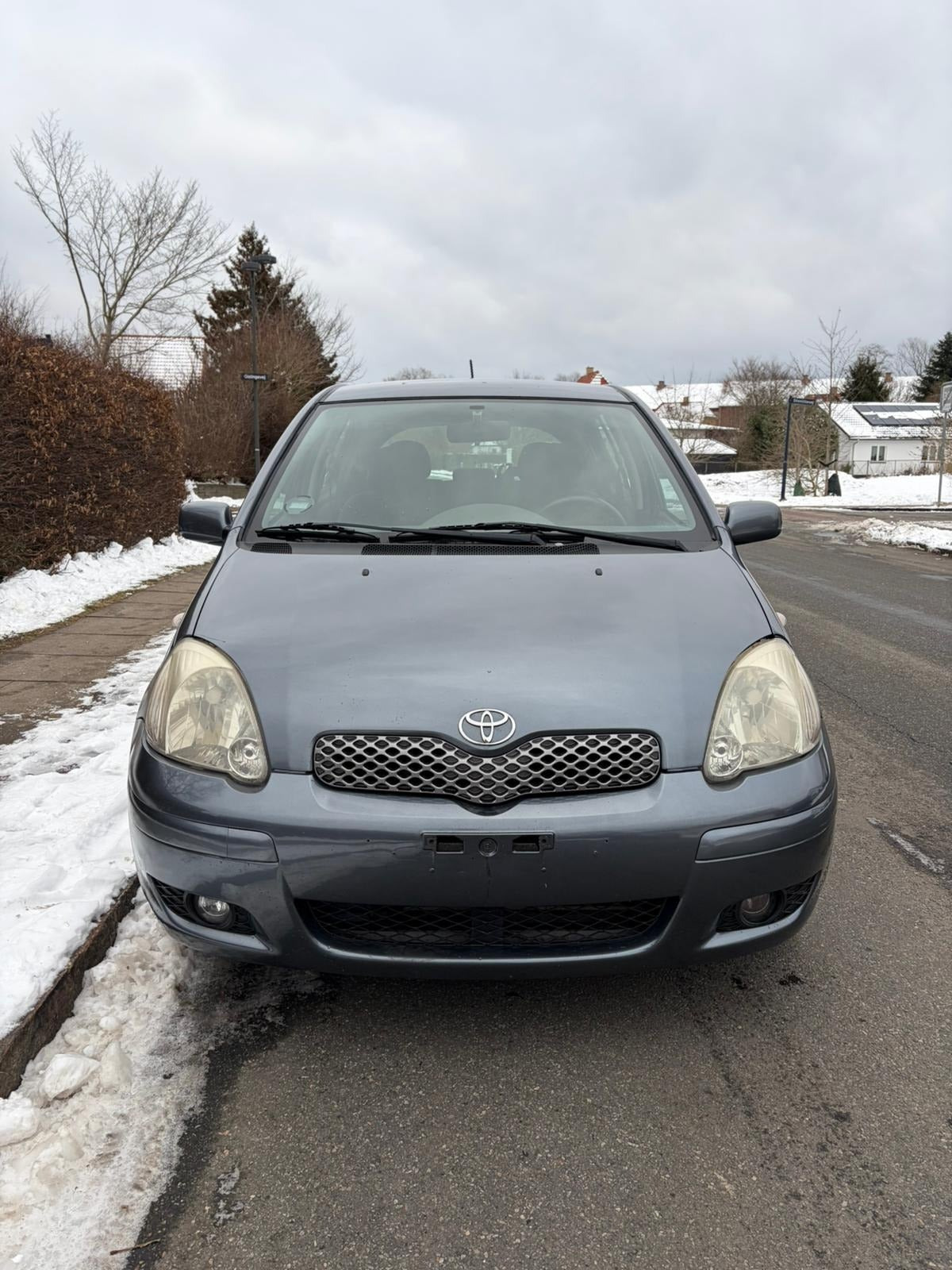undefined Toyota Yaris fra 2004