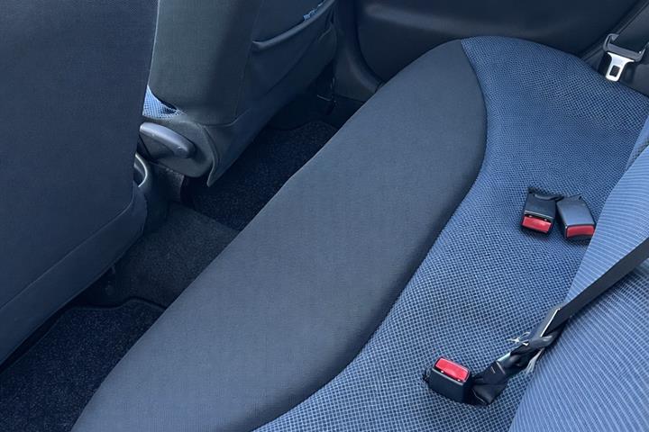 undefined Toyota Yaris fra 2004