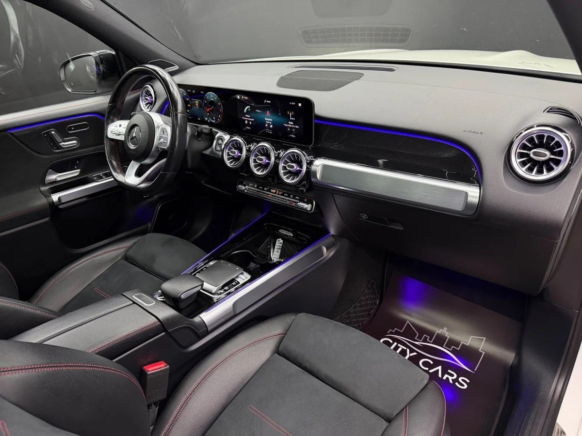 Hvid Mercedes GLB250 fra 2020