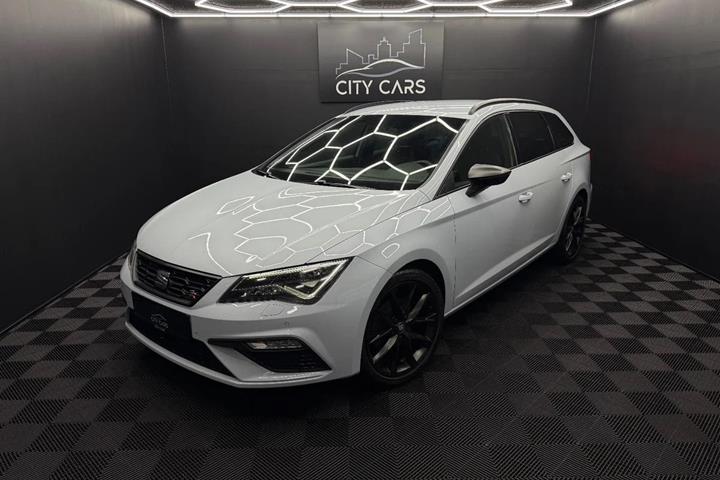 Grå Seat Leon fra 2020