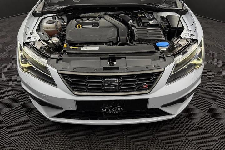 Grå Seat Leon fra 2020