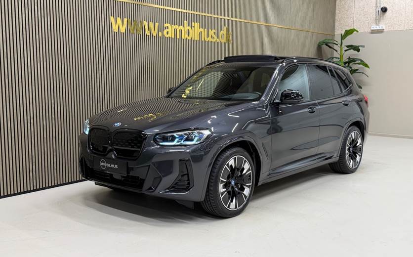 BMW iX3 Charged Plus M-Sport