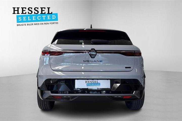 Grå Renault Megane E-Tech fra 2026