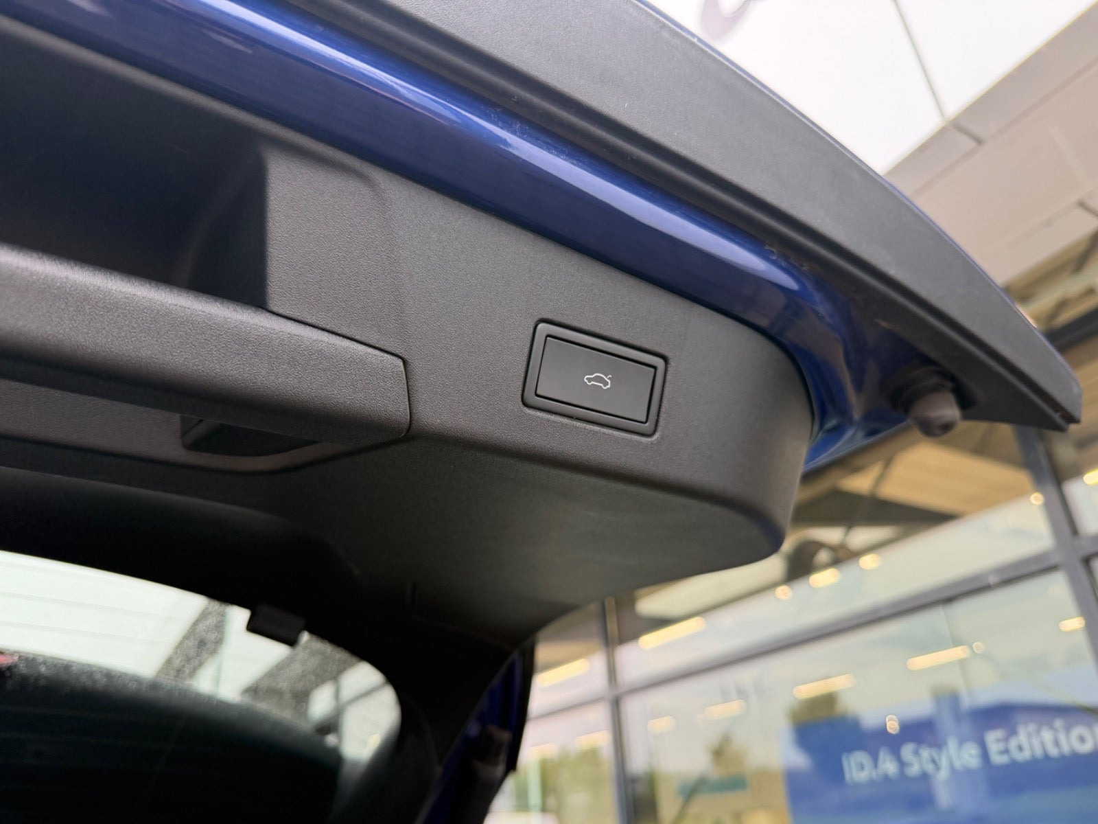 Blå VW ID.4 fra 2022
