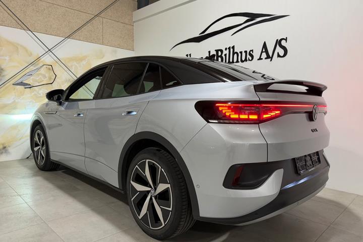 Sølv VW ID.5 fra 2022