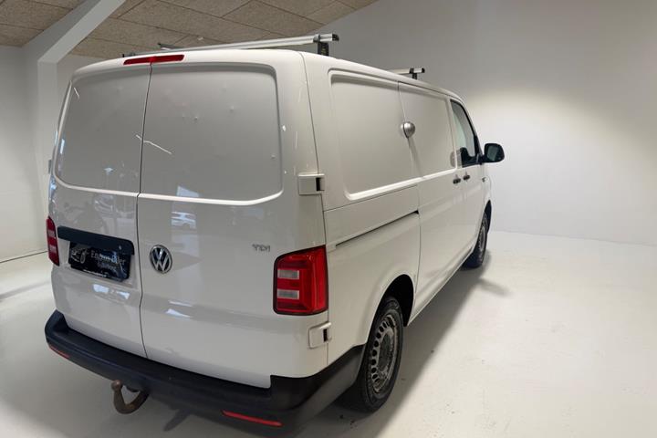 Hvid VW Transporter fra 2018