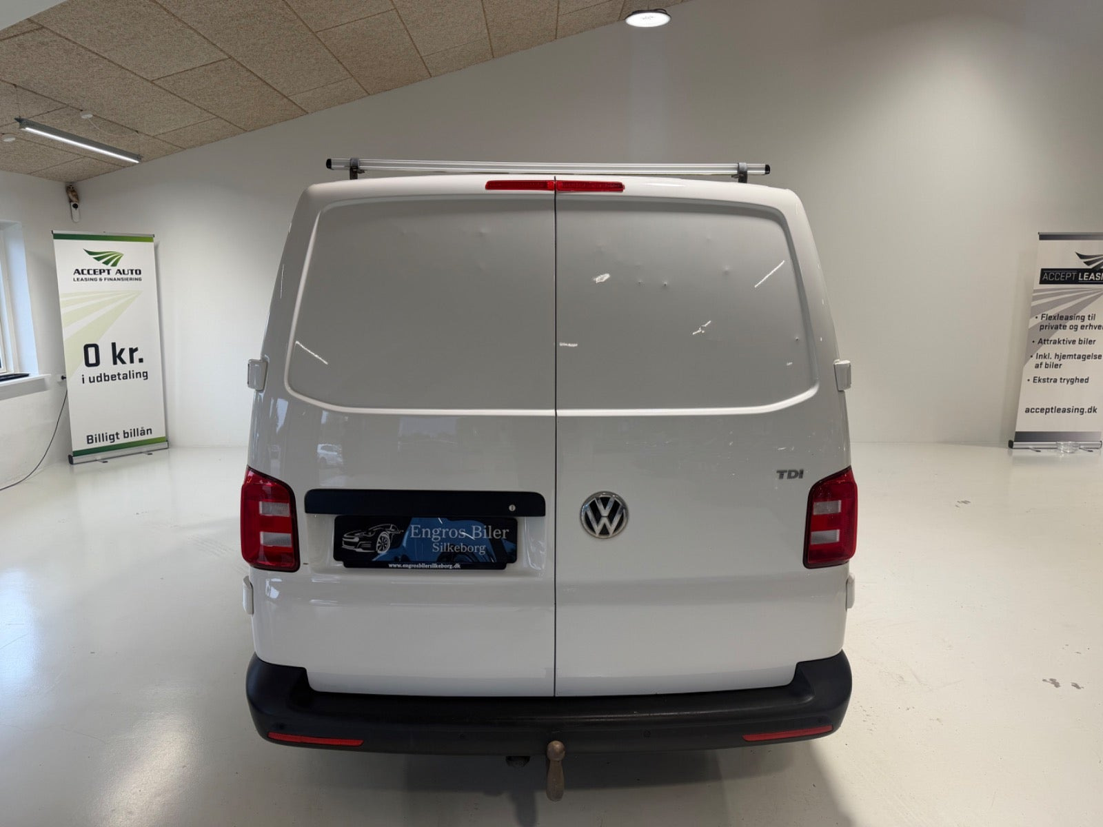 Hvid VW Transporter fra 2018