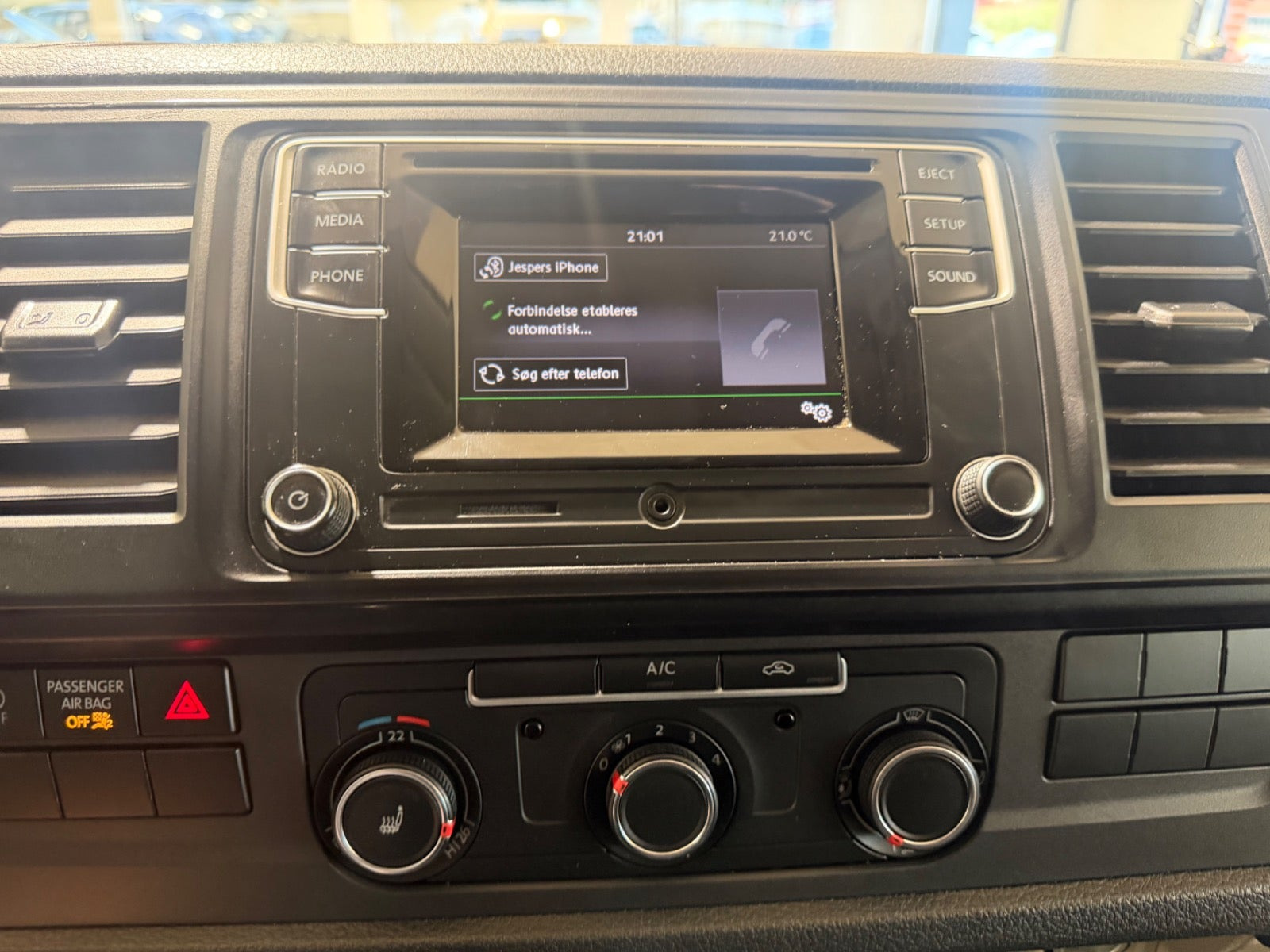 Hvid VW Transporter fra 2018