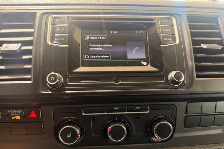 Hvid VW Transporter fra 2018