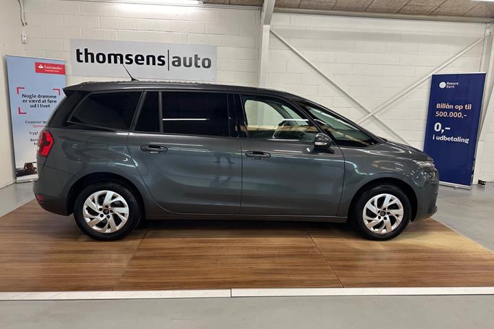 Grå Citroën Grand C4 Picasso fra 2016