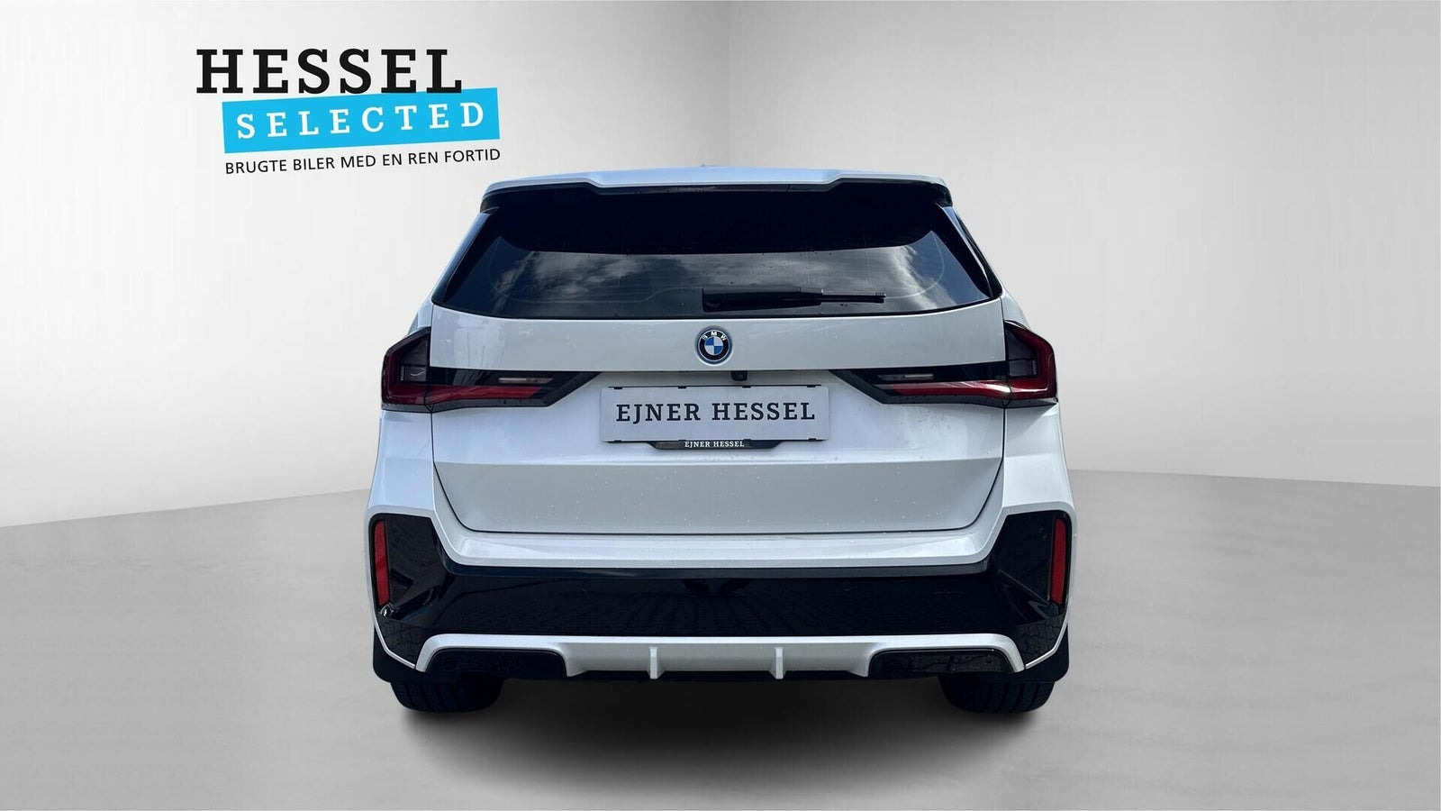 Hvid BMW iX1 fra 2024