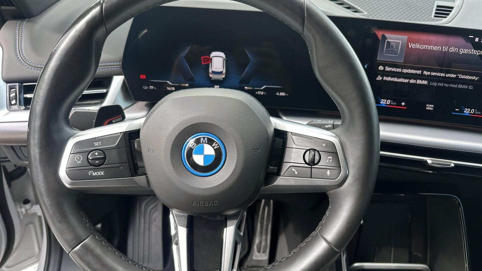 Hvid BMW iX1 fra 2024