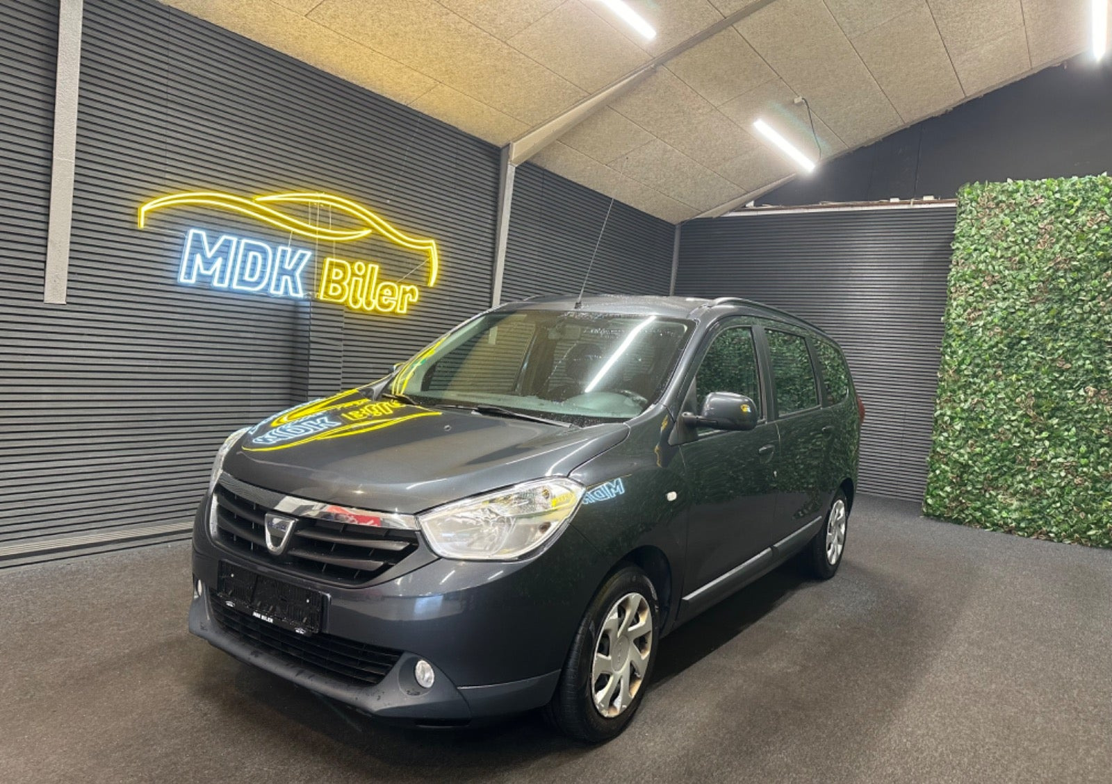 undefined Dacia Lodgy fra 2015