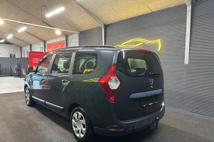 undefined Dacia Lodgy fra 2015