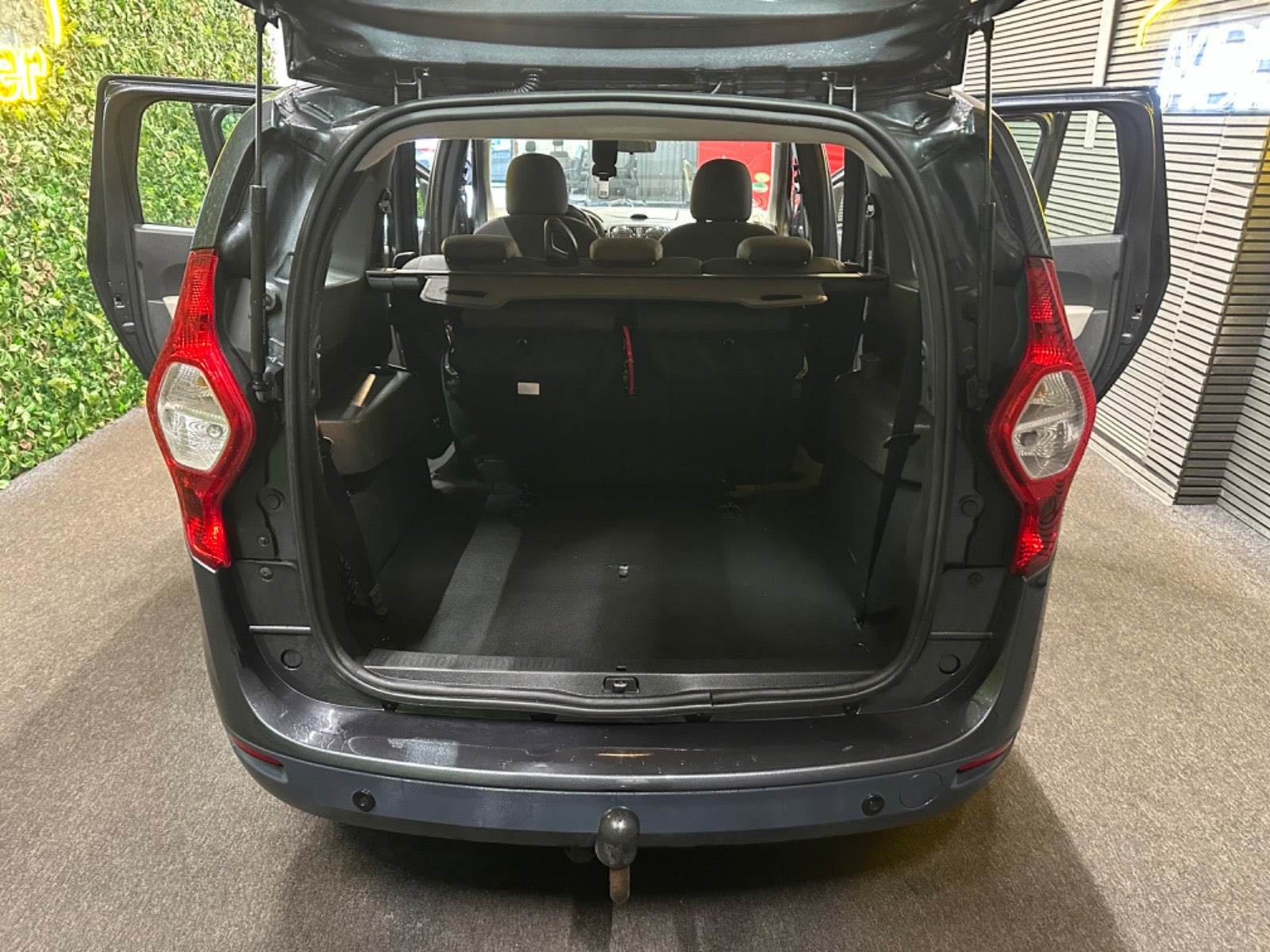 undefined Dacia Lodgy fra 2015