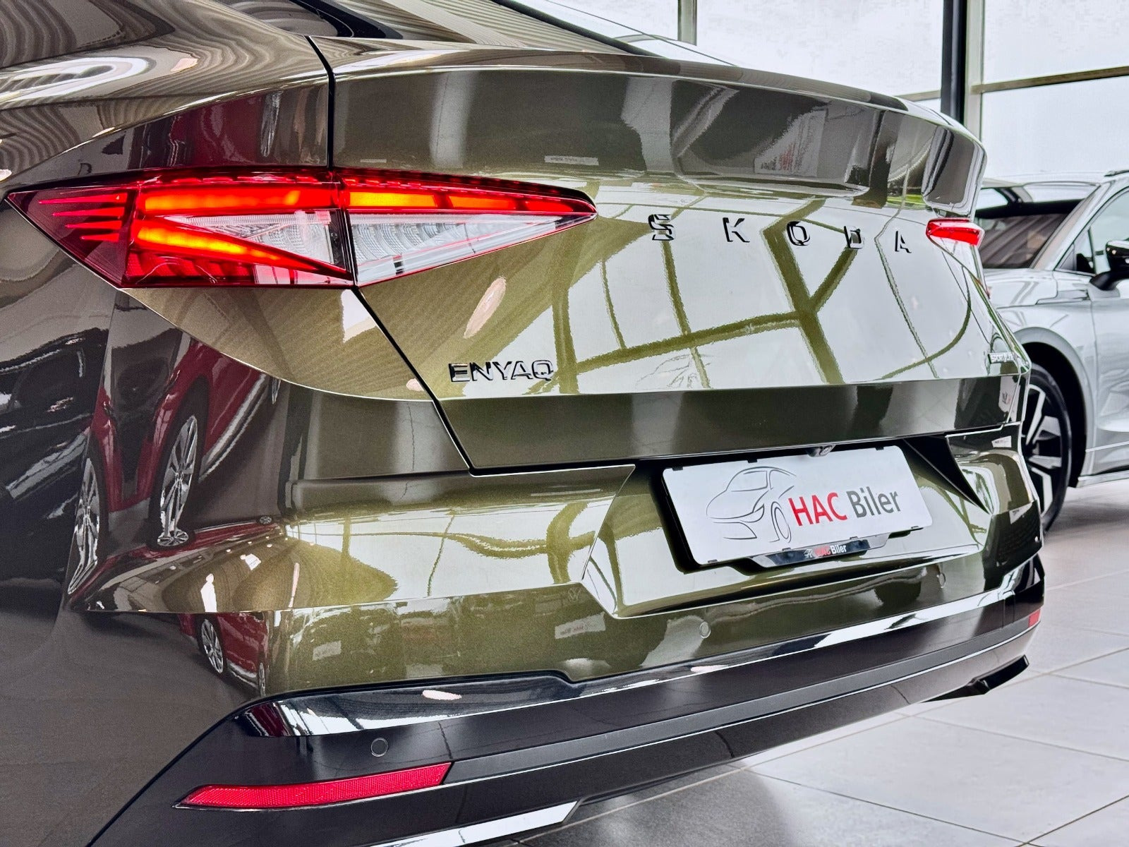 Grøn Skoda Enyaq fra 2026