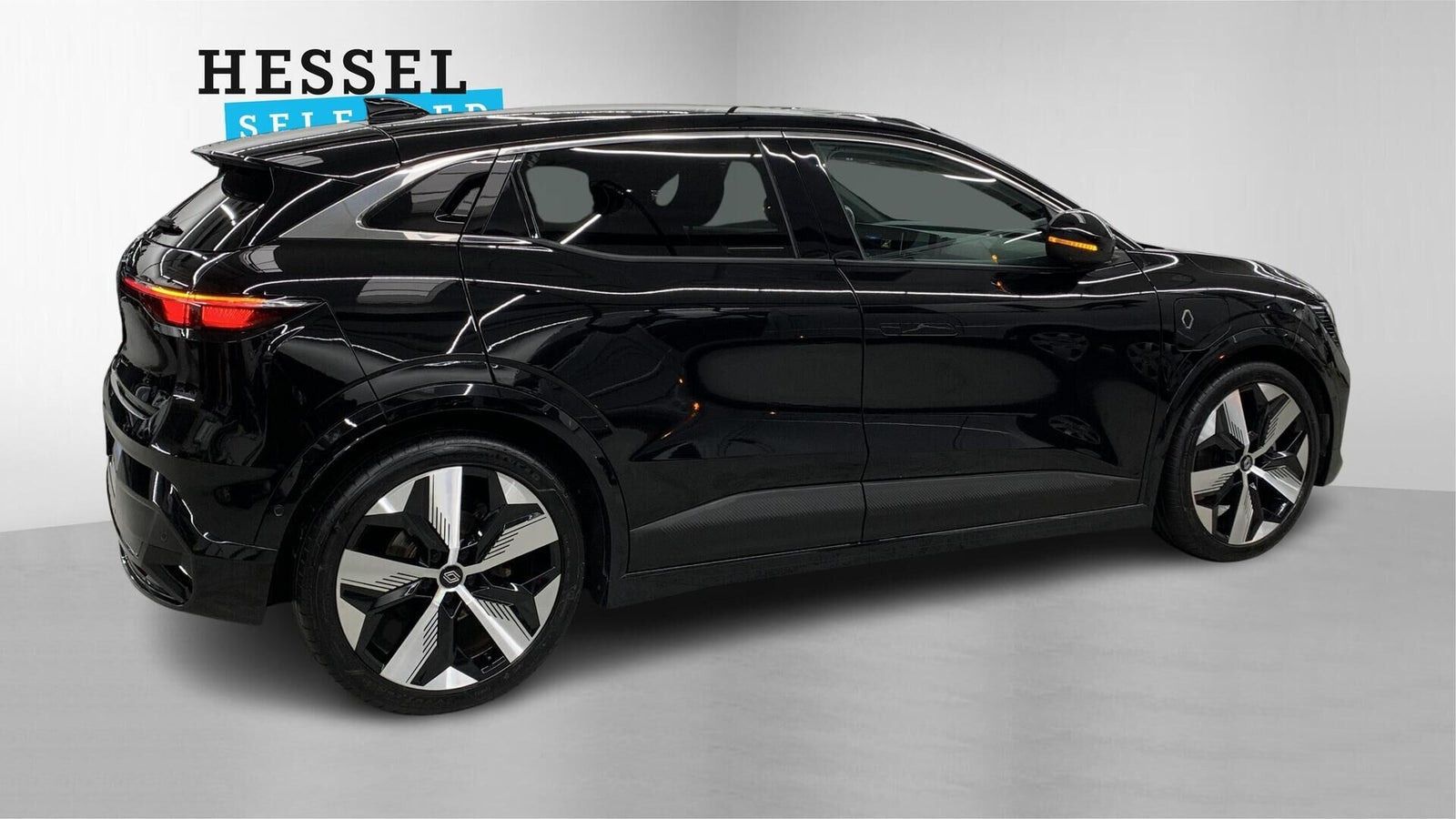 Sort Renault Megane E-Tech fra 2023